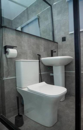 Withworth homes-lovely 3bedroom serviced apartment